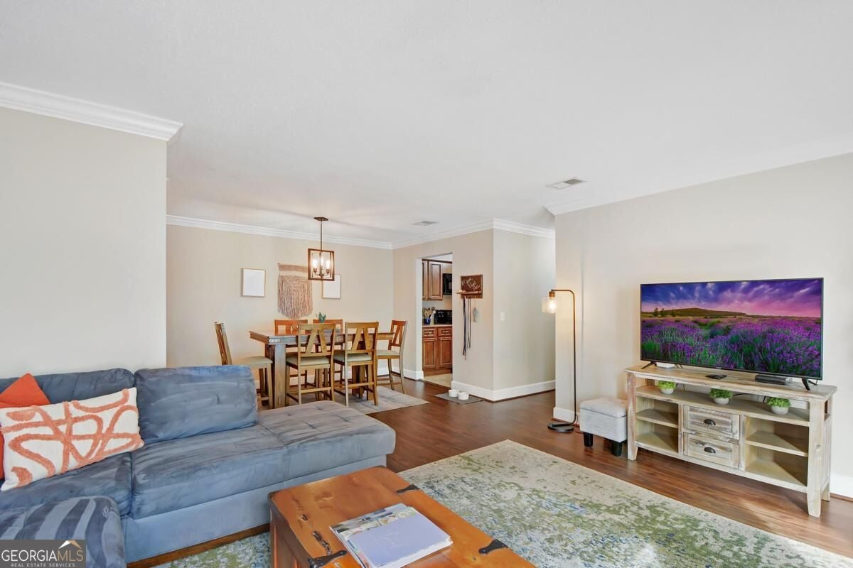 2511 Demere RD