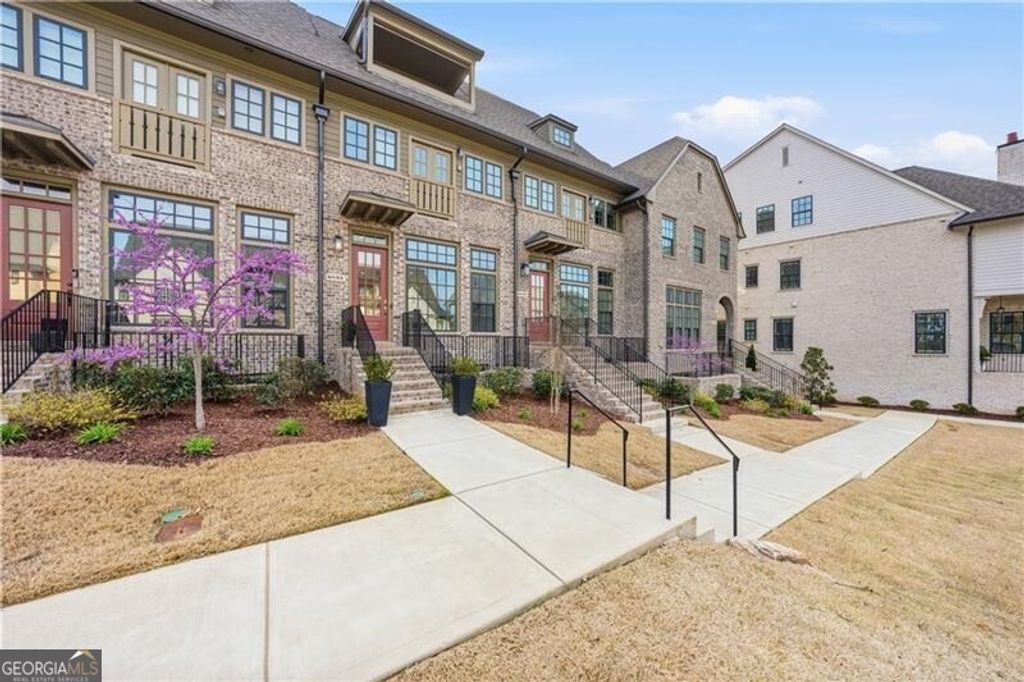 Photo of 6832 Crescendo Court, Atlanta, GA 30328 (MLS # 10718893)