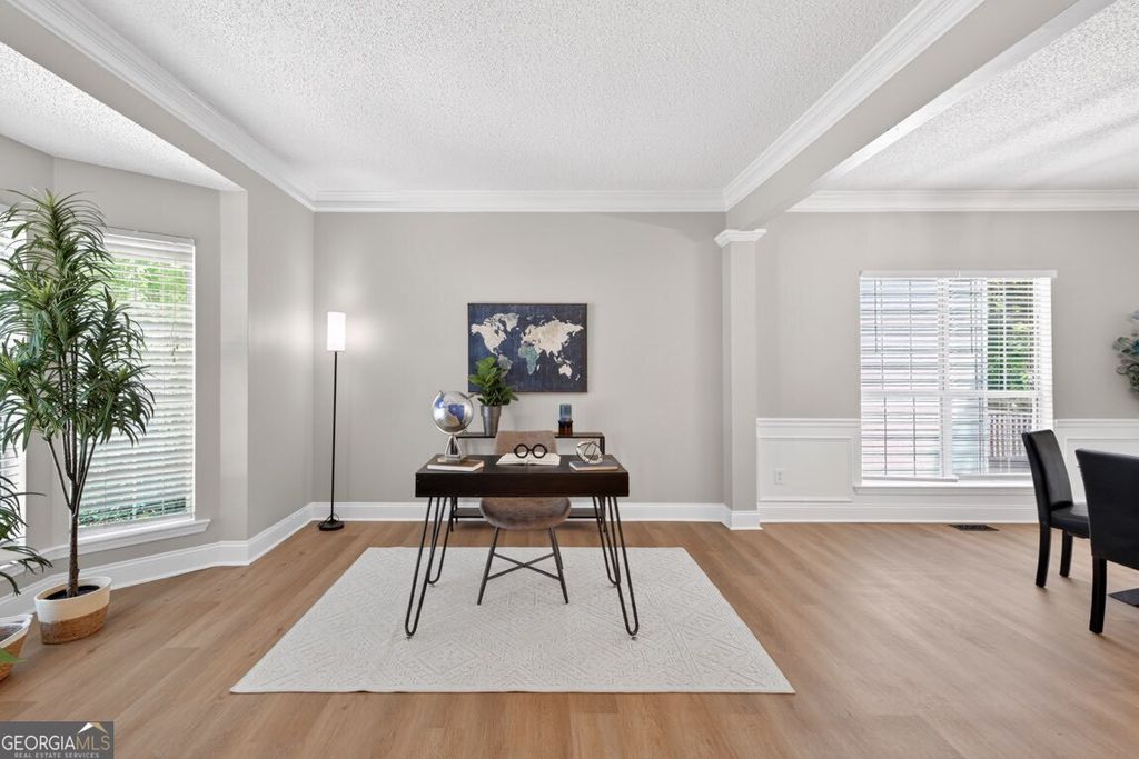Photo of 1087 Glen Chase Drive, Lawrenceville, GA 30044 (MLS # 10763032)