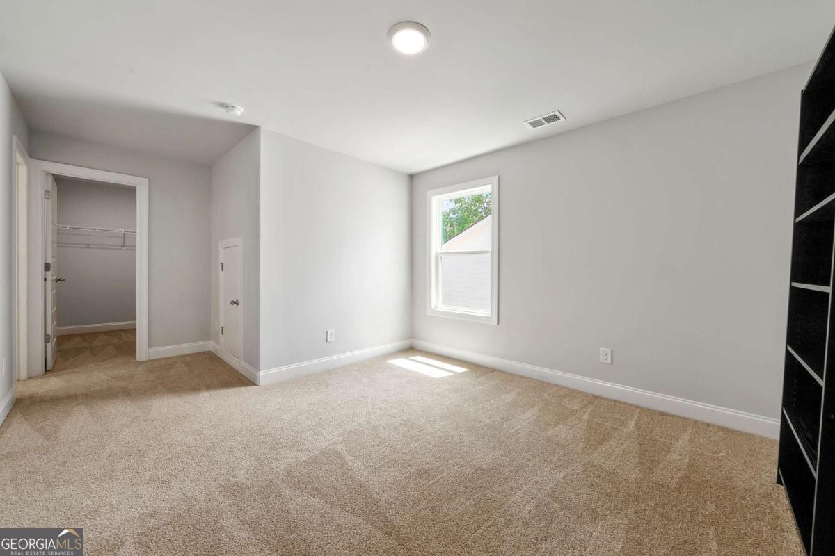 Newnan, Georgia 30265, United States, 4 Bedrooms Bedrooms, ,4 BathroomsBathrooms,Residential,Active,130926