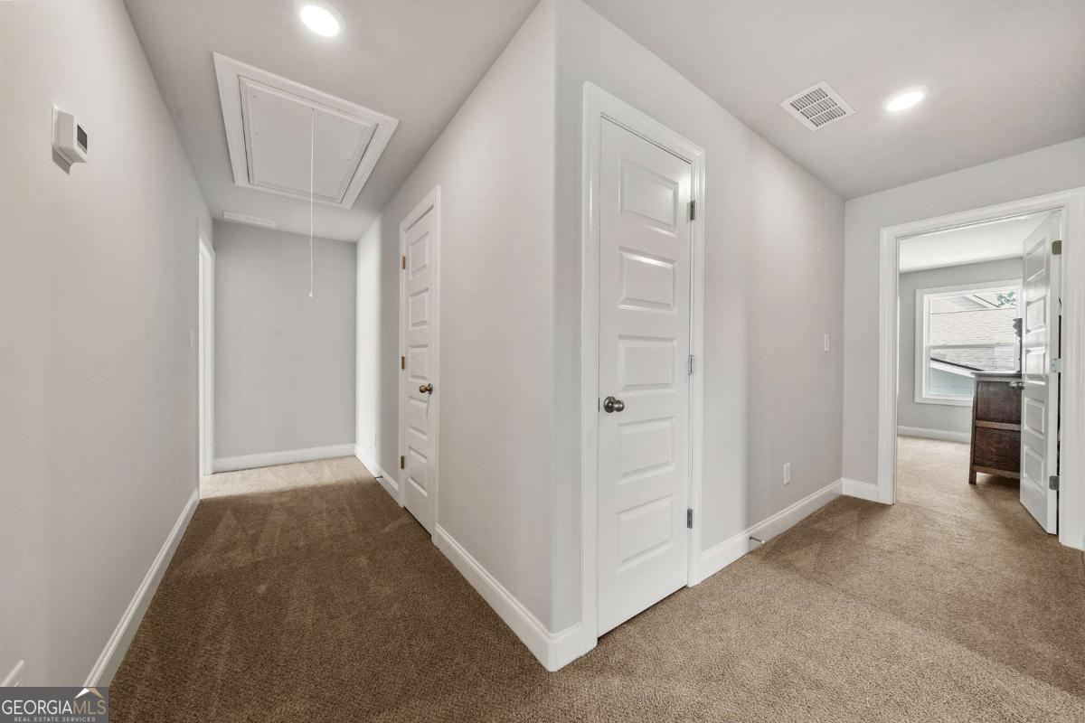 Newnan, Georgia 30265, United States, 4 Bedrooms Bedrooms, ,4 BathroomsBathrooms,Residential,Active,130926