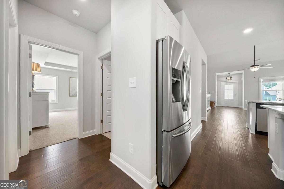 Newnan, Georgia 30265, United States, 4 Bedrooms Bedrooms, ,4 BathroomsBathrooms,Residential,Active,130926