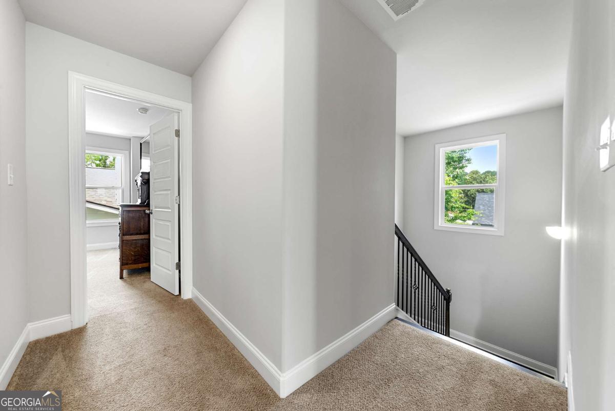 Newnan, Georgia 30265, United States, 4 Bedrooms Bedrooms, ,4 BathroomsBathrooms,Residential,Active,130926