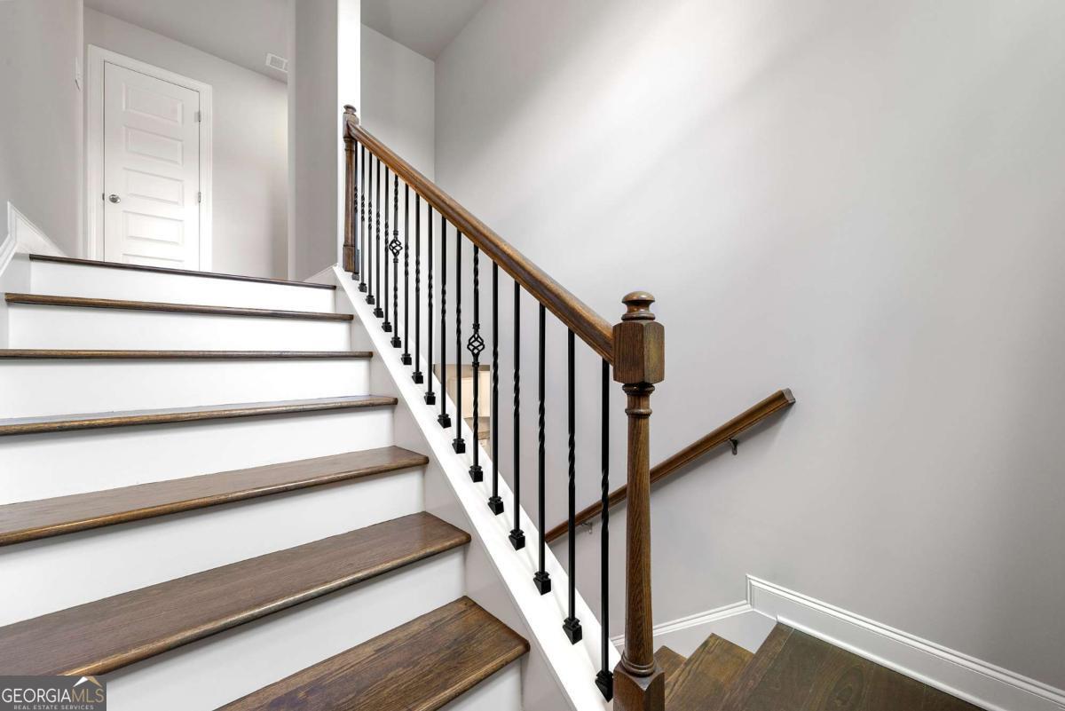 Newnan, Georgia 30265, United States, 4 Bedrooms Bedrooms, ,4 BathroomsBathrooms,Residential,Active,130926