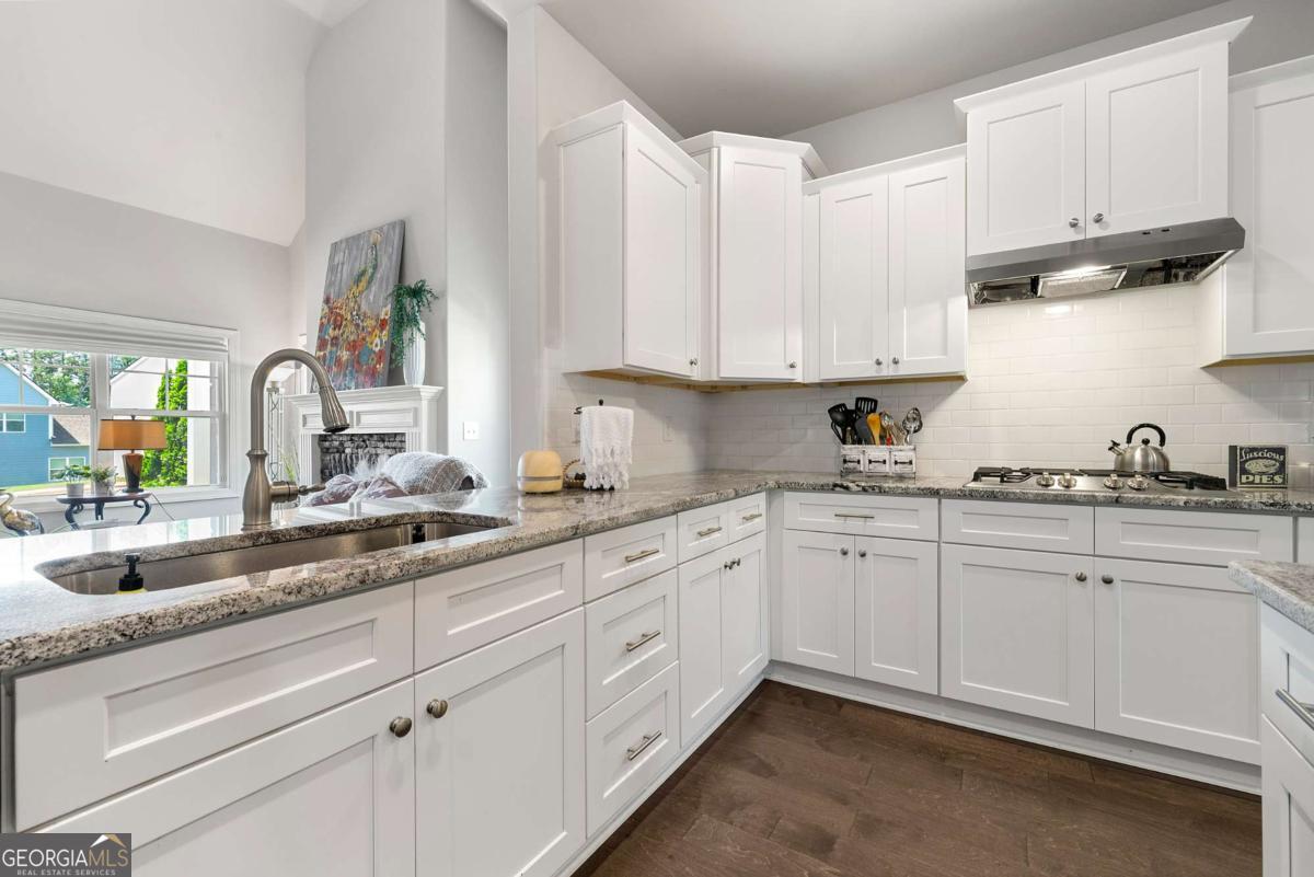 Newnan, Georgia 30265, United States, 4 Bedrooms Bedrooms, ,4 BathroomsBathrooms,Residential,Active,130926