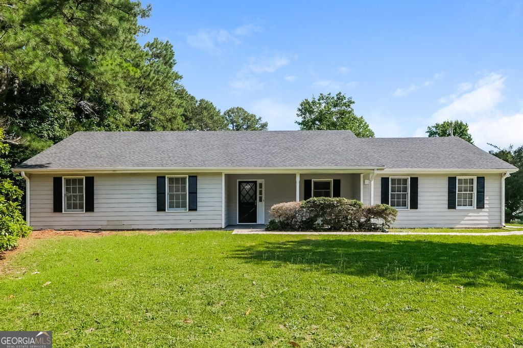 Photo of 3568 Fernbrook Drive, Snellville, GA 30039 (MLS # 10800583)