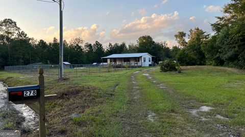 A home in Hortense