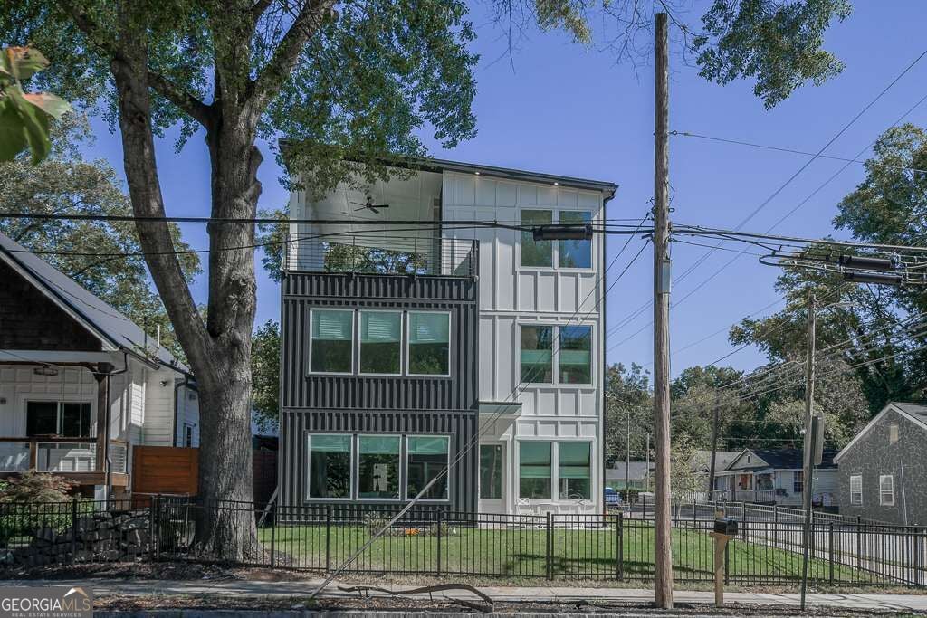 1064 Mcdaniel ST SW