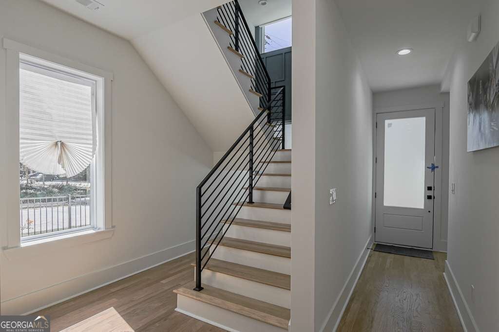 1064 Mcdaniel ST SW