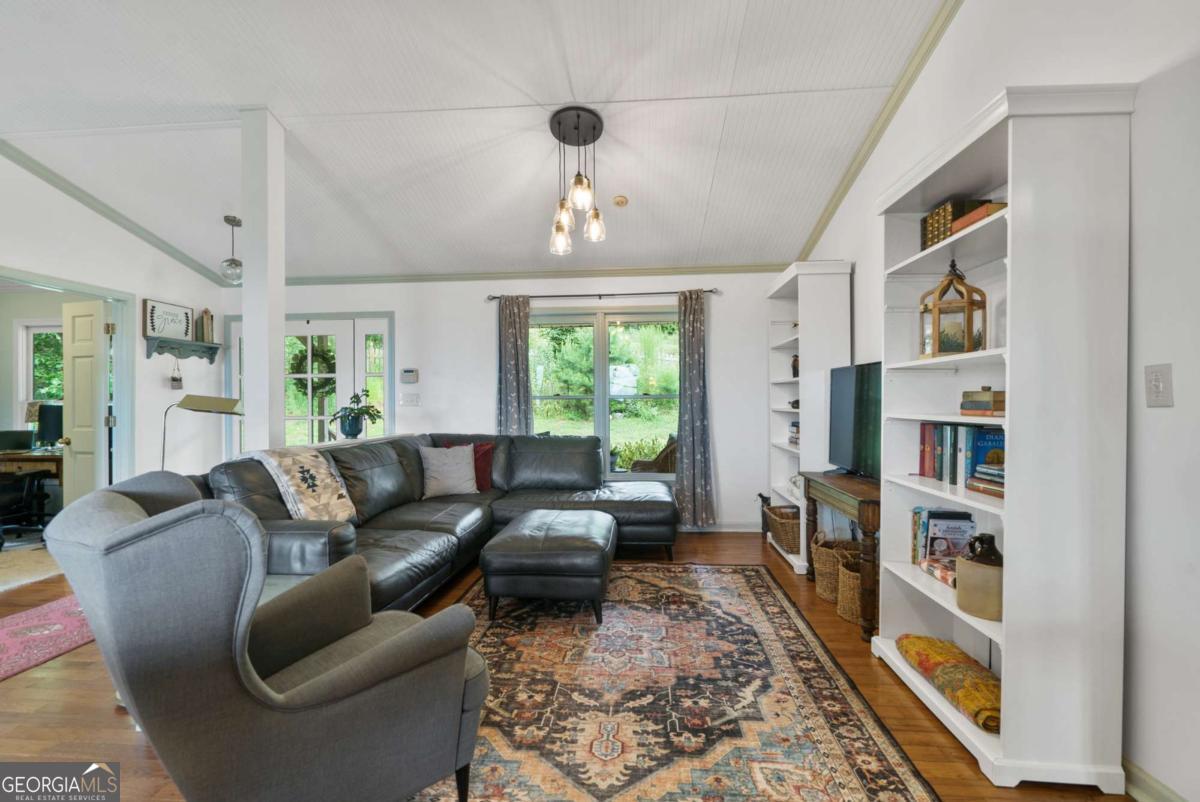 215 Lavender TRL NW