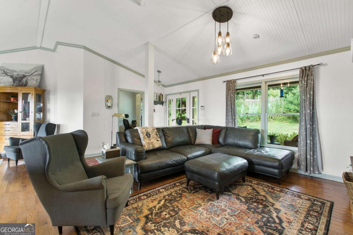 215 Lavender TRL NW