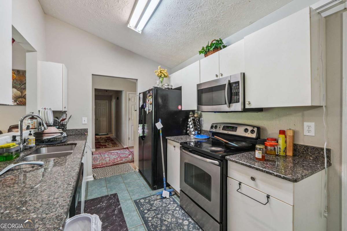 3635 Oak Park DR