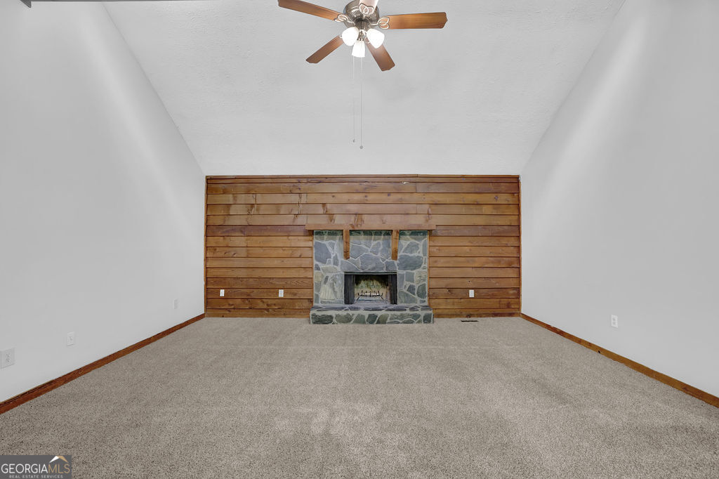 361 Gordon Valley LN SW