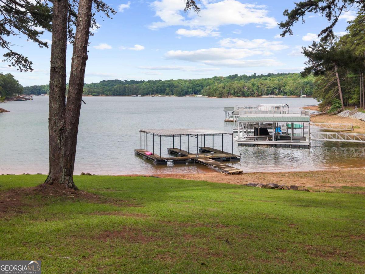 7940 Lanier DR