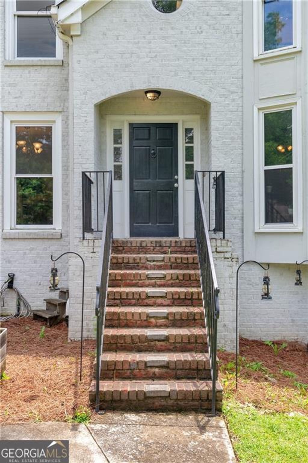 Photo of 2111 Cornerstone Lane SW, Marietta, GA 30064 (MLS # 10810840)