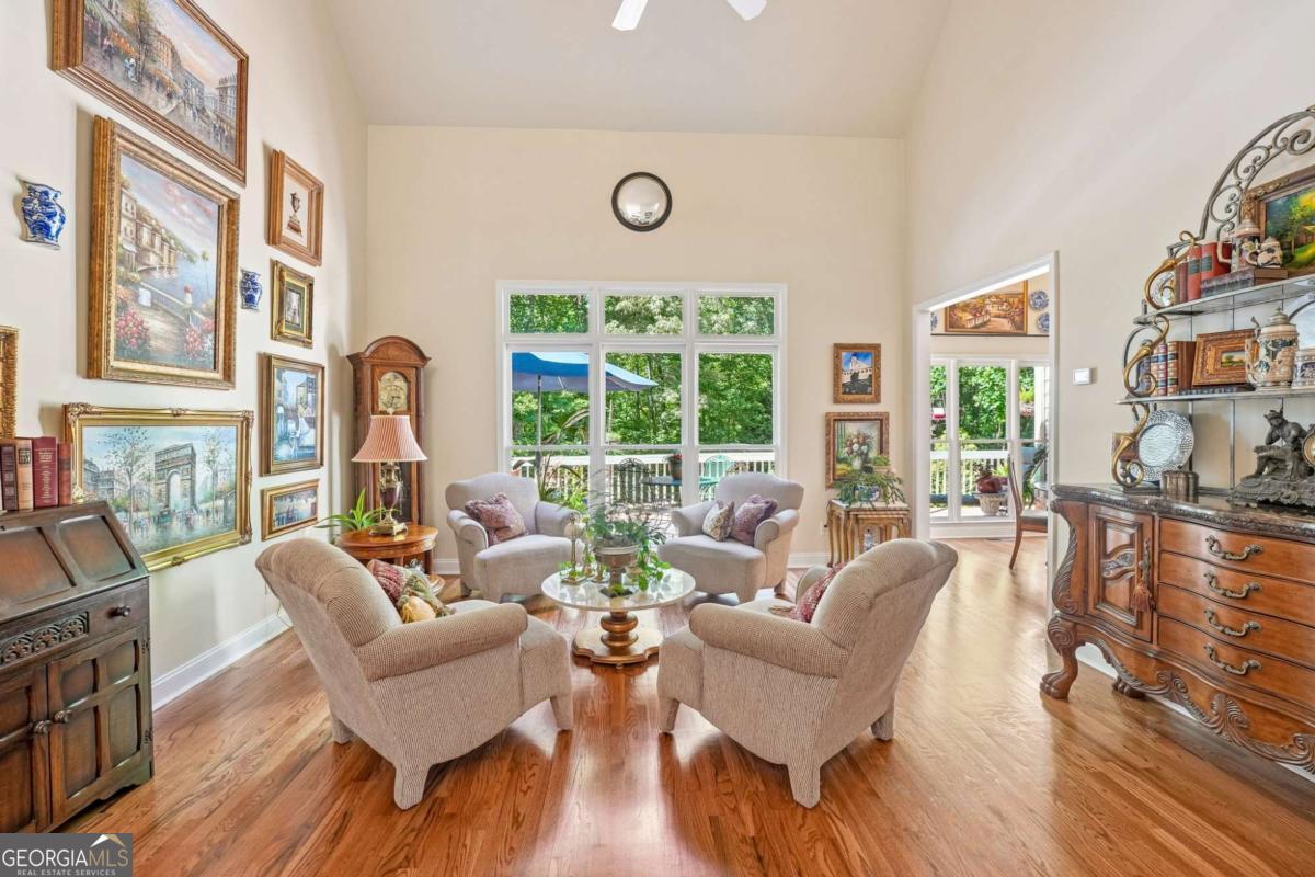 6025 Princeton TRCE