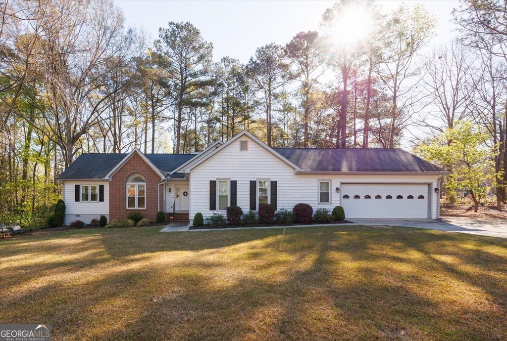 Photo of 138 Rivoli Oaks Circle, Macon, GA 31210 (MLS # 10715239)