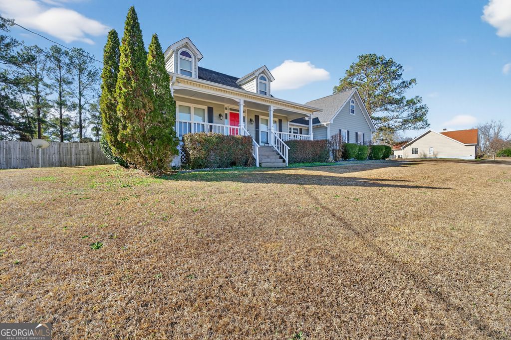 Photo of 5456 Hartley Bridge Road, Macon, GA 31216 (MLS # 10696470)