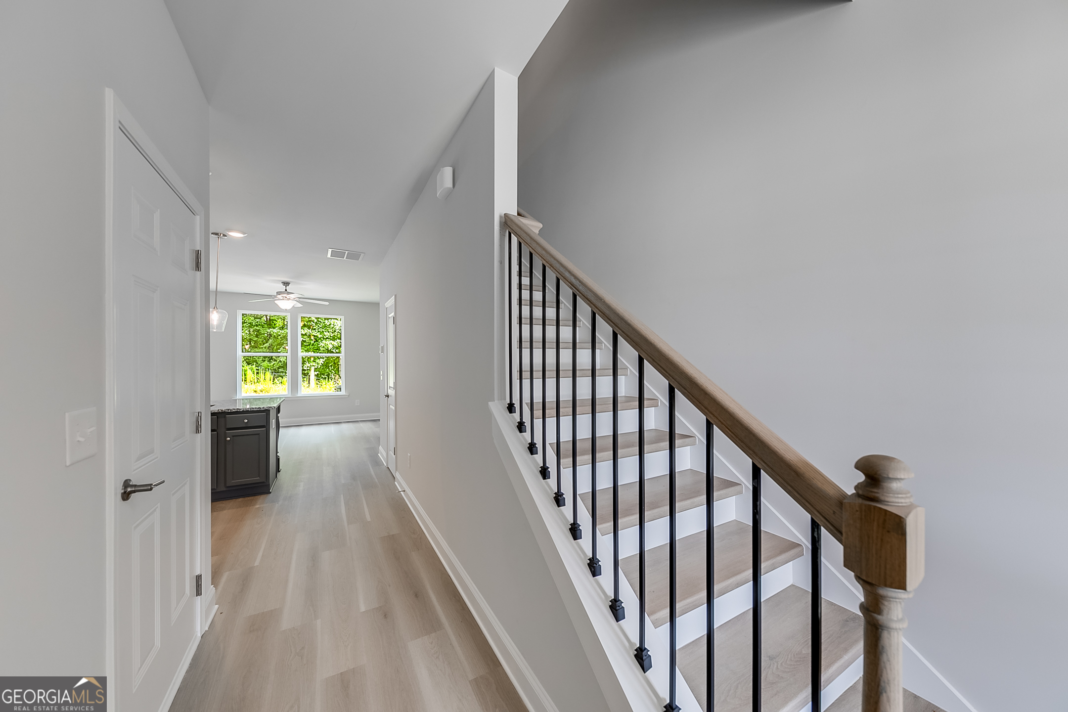 115 Greenview CT
