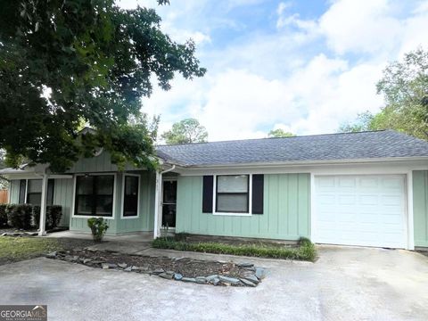 Photo of 317 Lakeview Drive, Kingsland, GA 31548 (MLS # 10606451)