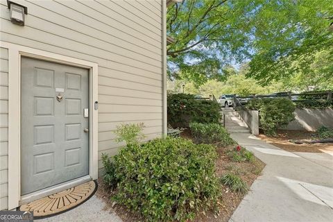 Photo of 2901 Lenox Way NE #601, Atlanta, GA 30324 (MLS # 10738404)