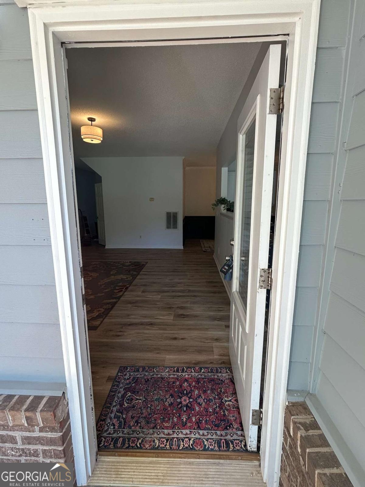 140 Stillwood DR
