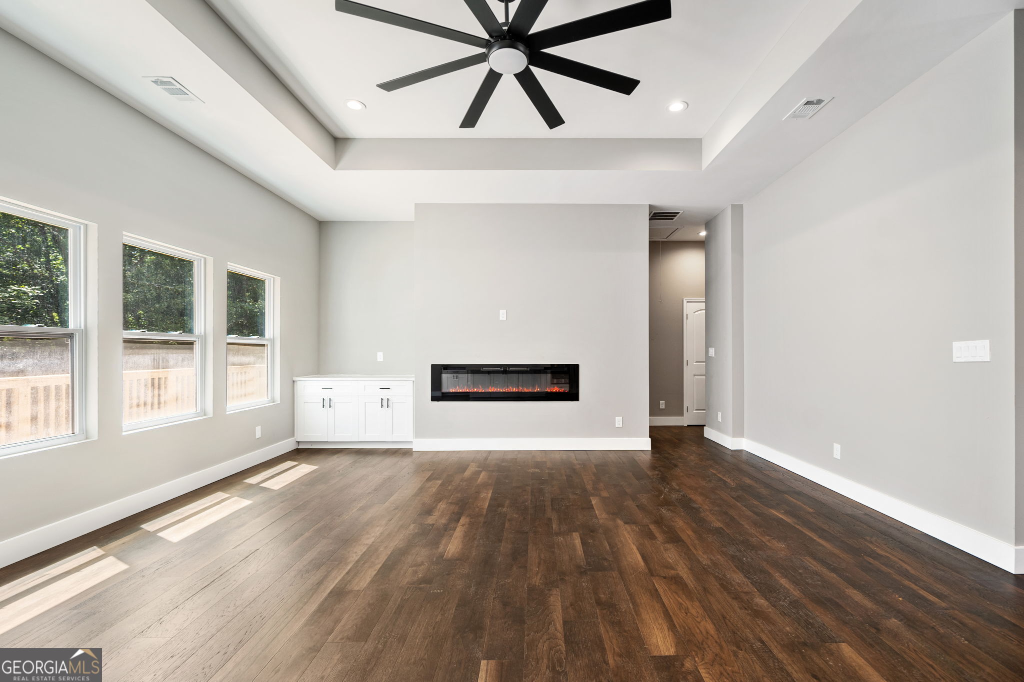 237 Barbara LN SW