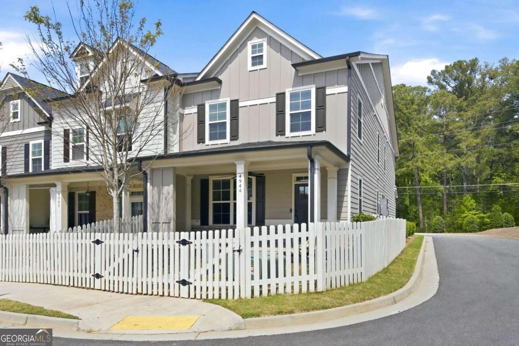 Photo of 4944 Futral Drive, Acworth, GA 30101 (MLS # 10729412)