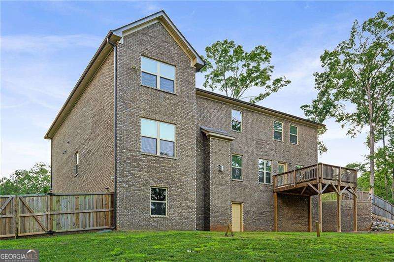 5810 Langdale