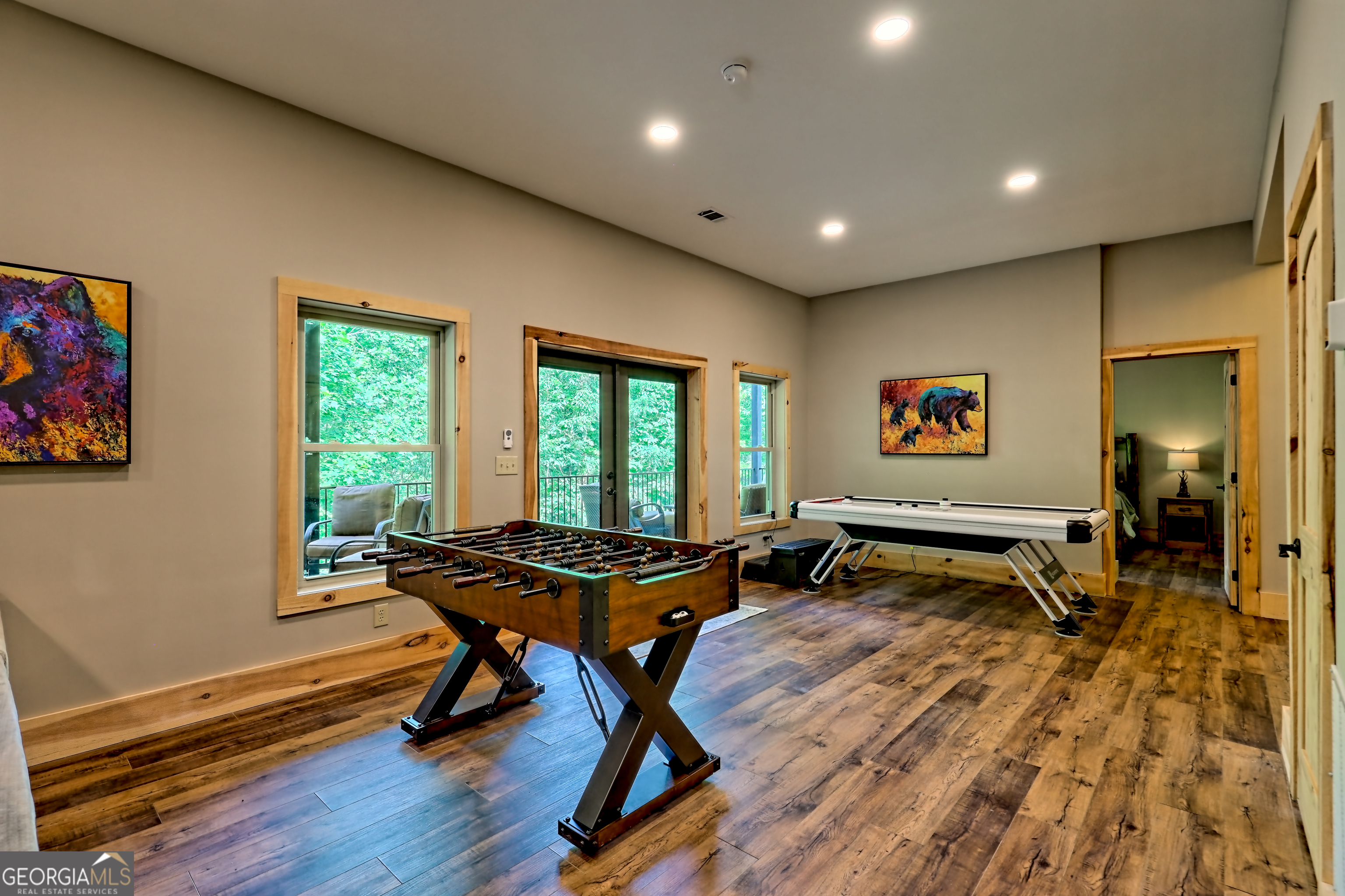 Clarkesville, Georgia 30523, United States, 4 Bedrooms Bedrooms, ,3 BathroomsBathrooms,Residential,Active,156246