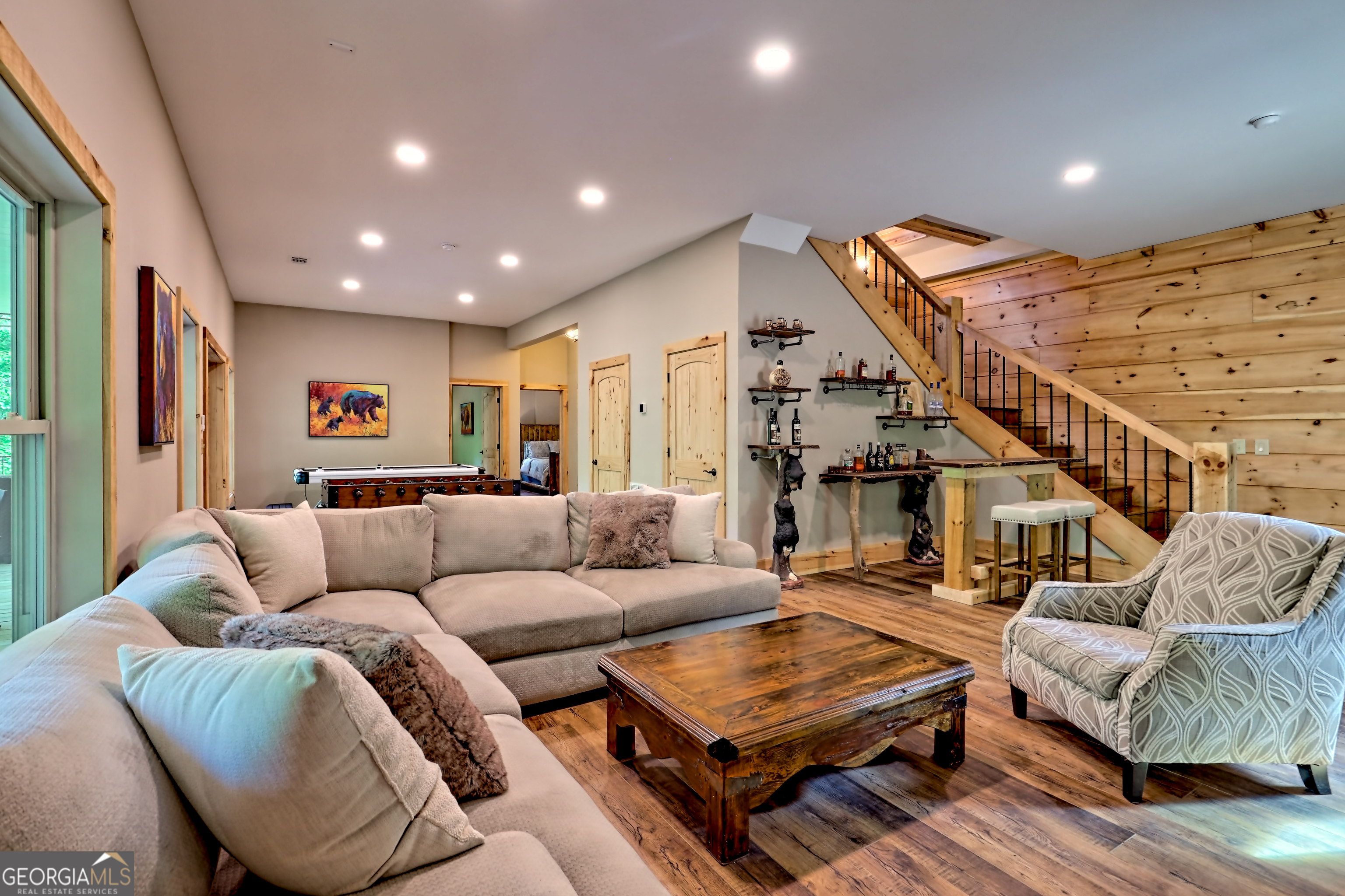 Clarkesville, Georgia 30523, United States, 4 Bedrooms Bedrooms, ,3 BathroomsBathrooms,Residential,Active,156246