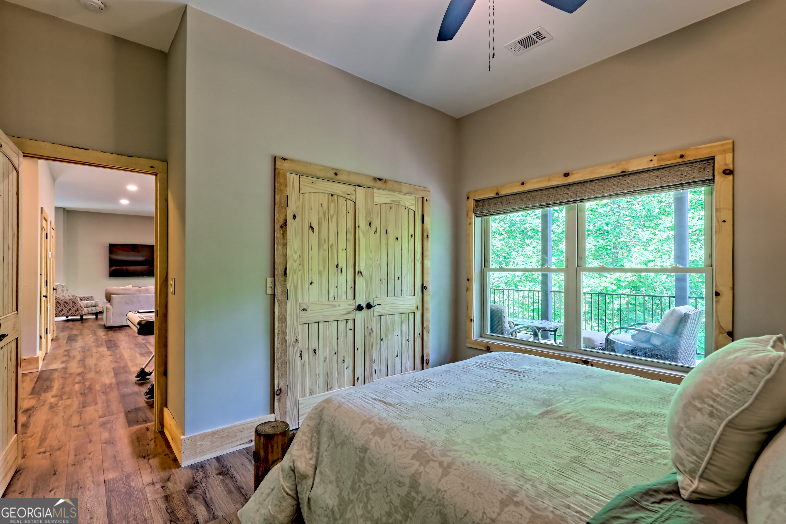 Clarkesville, Georgia 30523, United States, 4 Bedrooms Bedrooms, ,3 BathroomsBathrooms,Residential,Active,156246