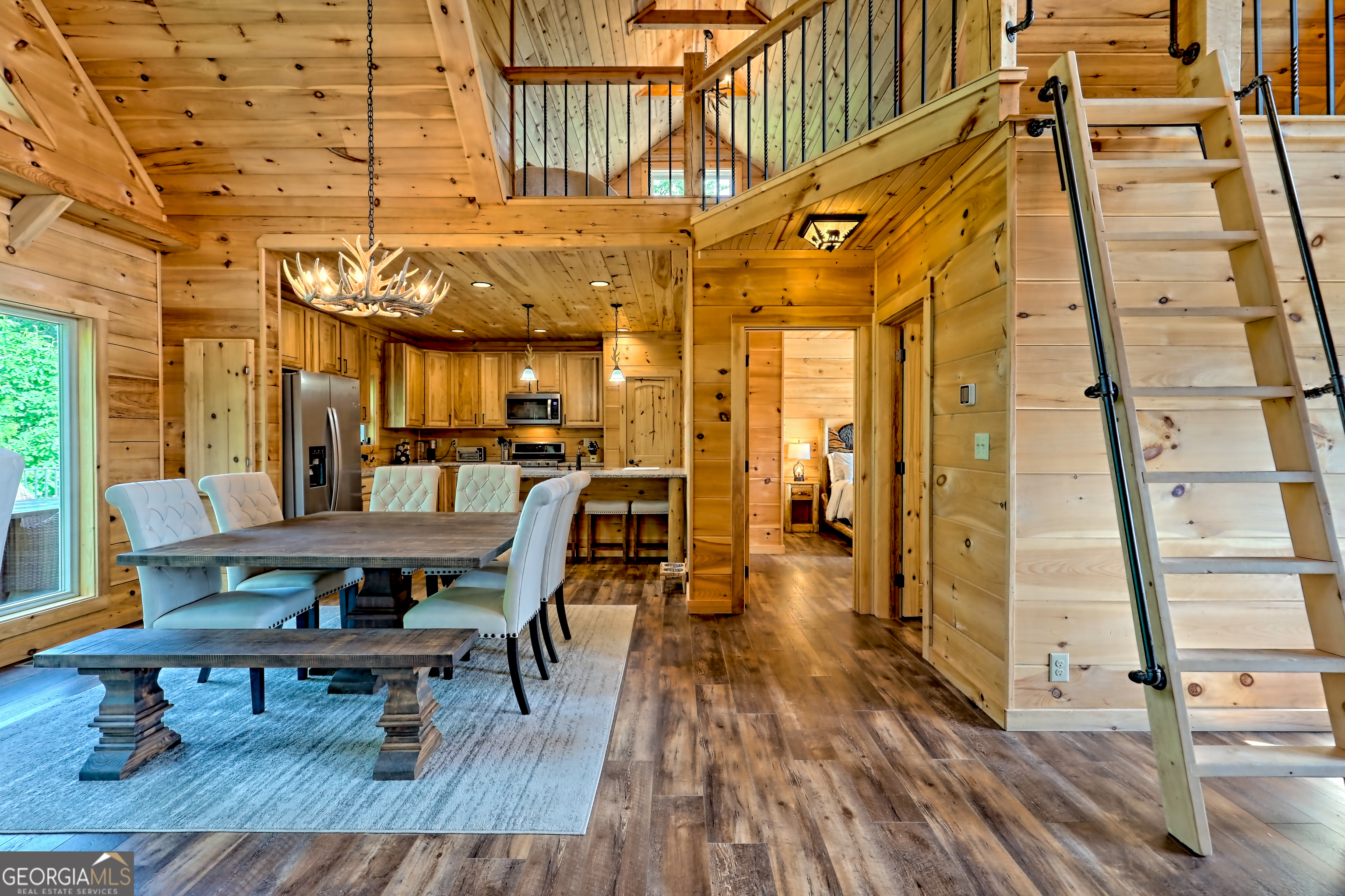 Clarkesville, Georgia 30523, United States, 4 Bedrooms Bedrooms, ,3 BathroomsBathrooms,Residential,Active,156246