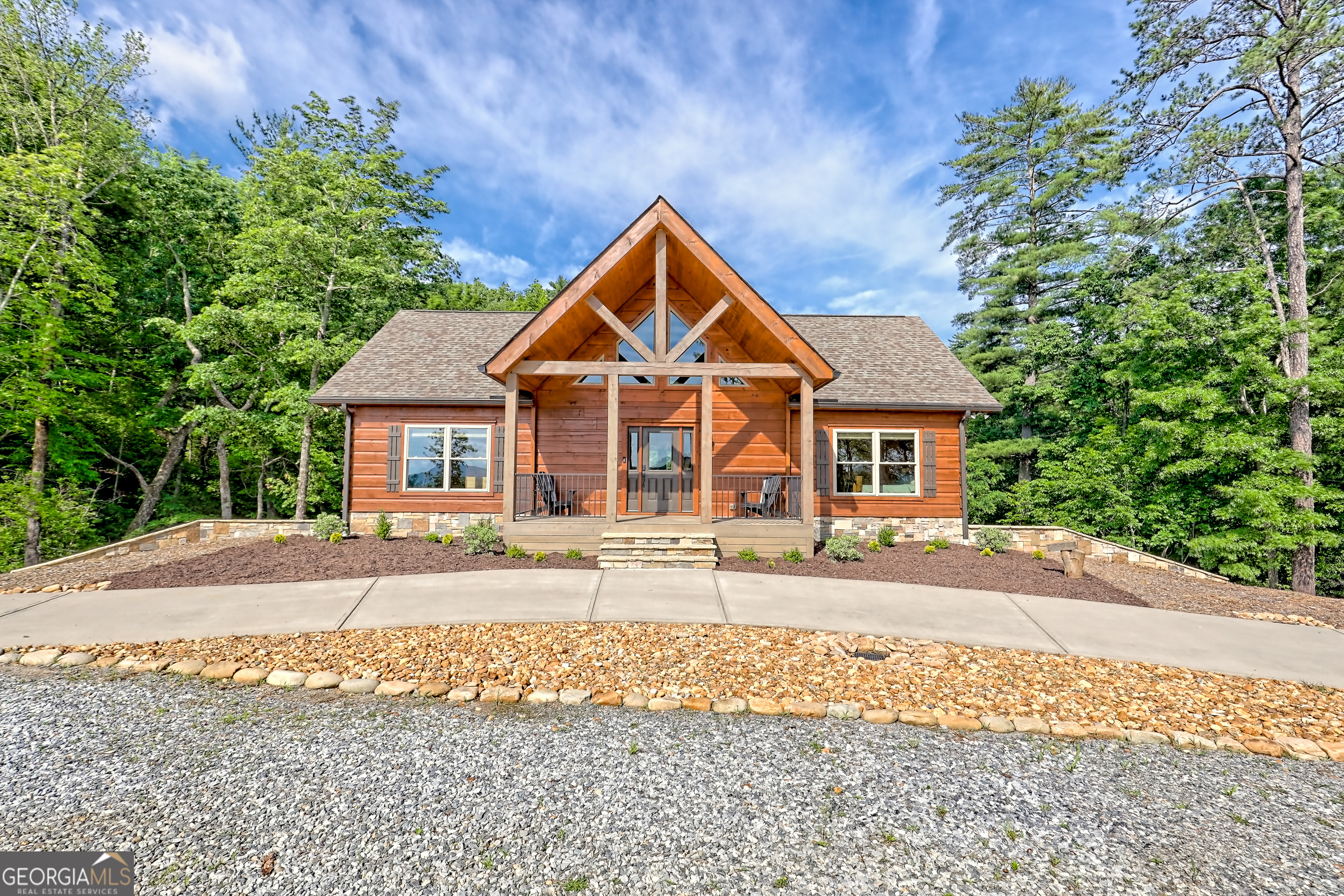 Clarkesville, Georgia 30523, United States, 4 Bedrooms Bedrooms, ,3 BathroomsBathrooms,Residential,Active,156246