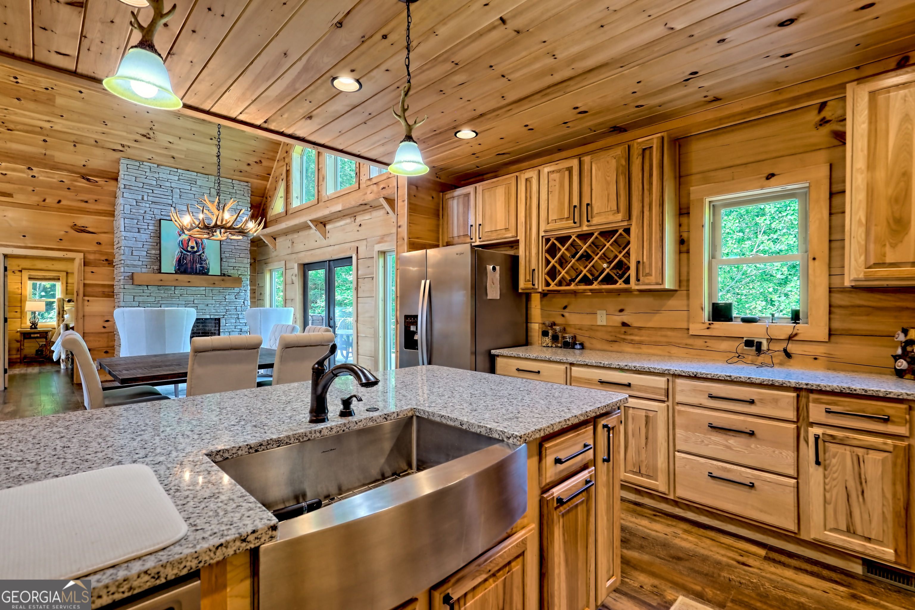 Clarkesville, Georgia 30523, United States, 4 Bedrooms Bedrooms, ,3 BathroomsBathrooms,Residential,Active,156246