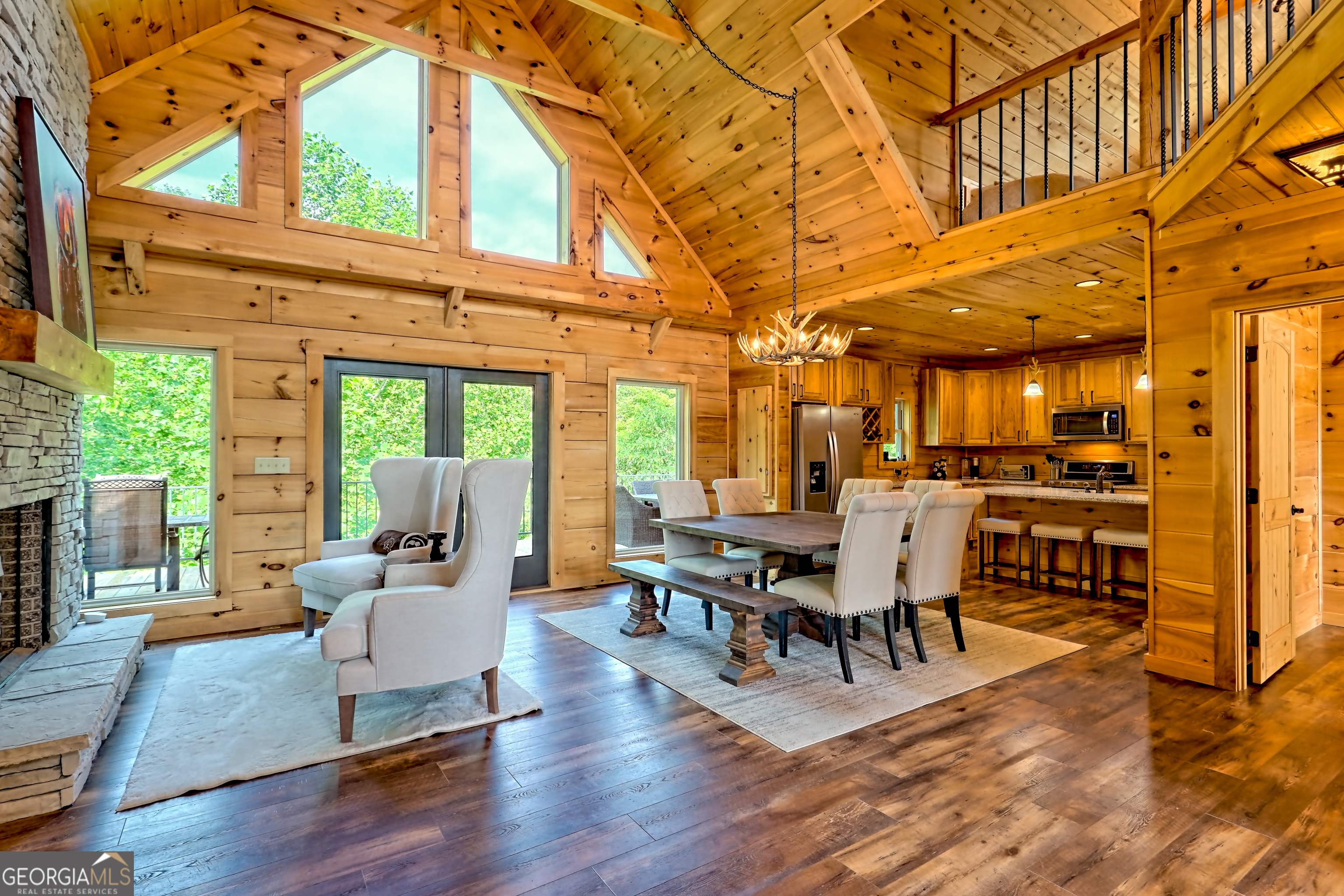 Clarkesville, Georgia 30523, United States, 4 Bedrooms Bedrooms, ,3 BathroomsBathrooms,Residential,Active,156246