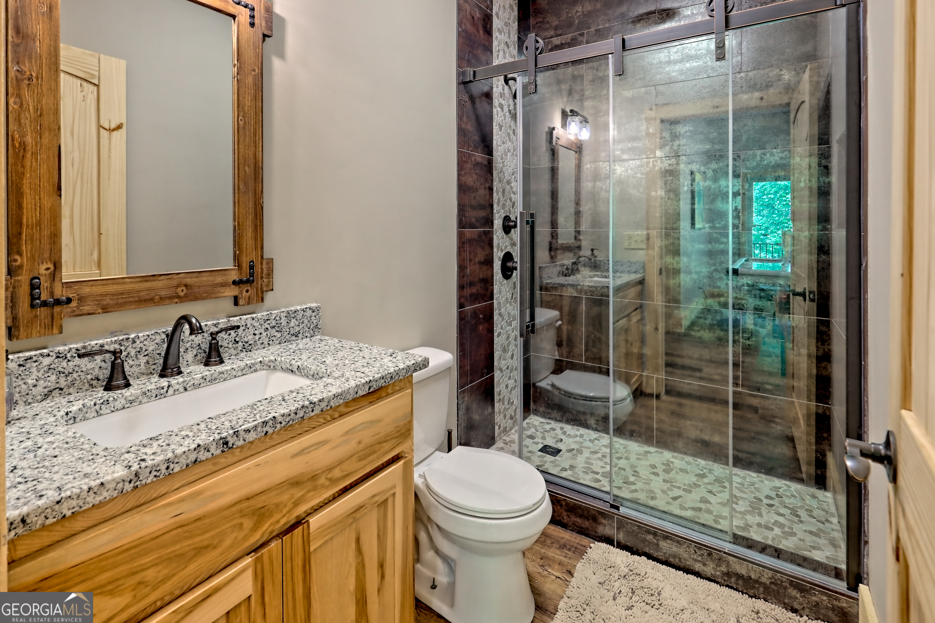 Clarkesville, Georgia 30523, United States, 4 Bedrooms Bedrooms, ,3 BathroomsBathrooms,Residential,Active,156246