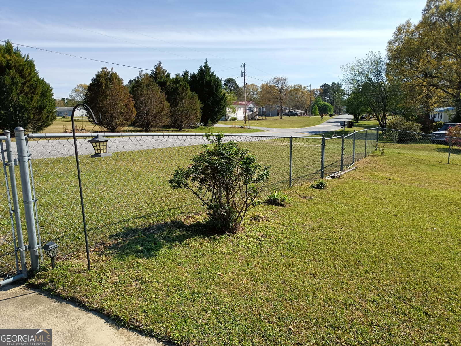 106 Paul Revere DR