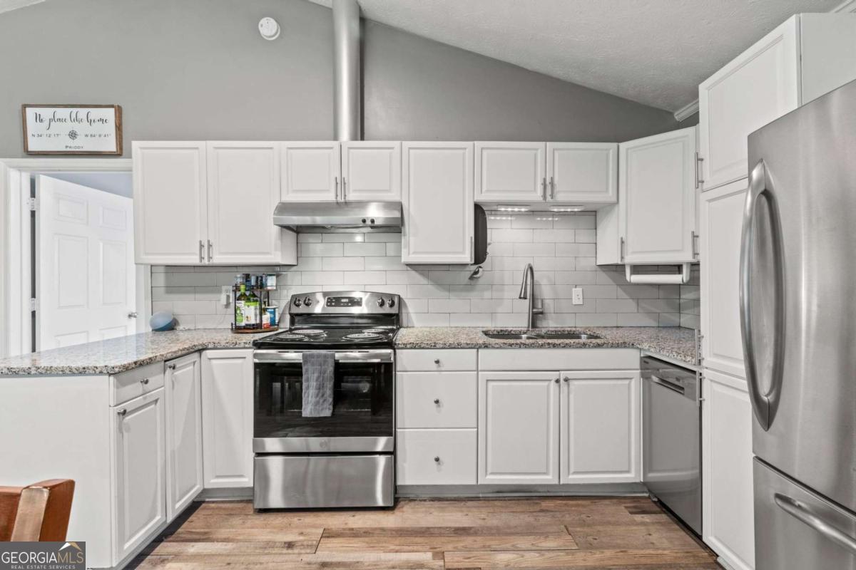 Eagle Creek Shores - Residential