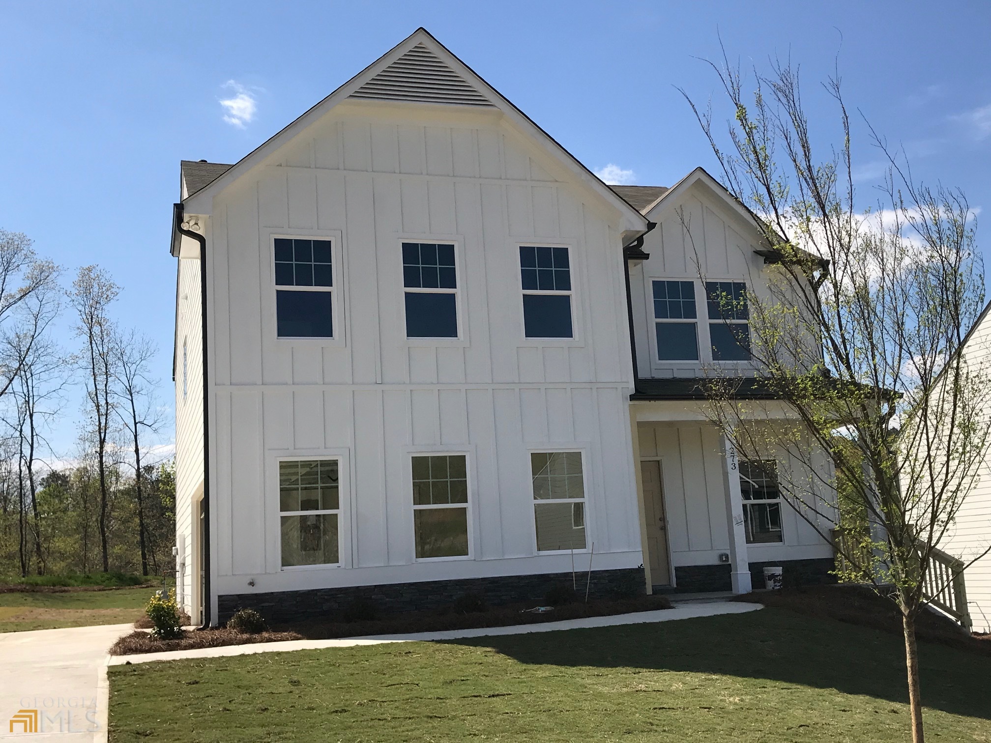Photo 1 of 27 — 858 River Run DR 37, Dallas, GA 30132