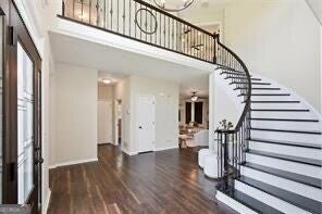 Photo of 10590 Stonepoint Place, Johns Creek, GA 30097 (MLS # 10856107)