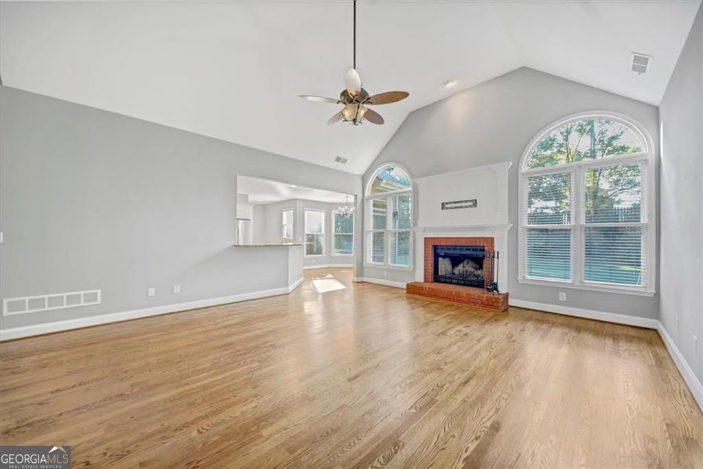 182 Fairway View XING