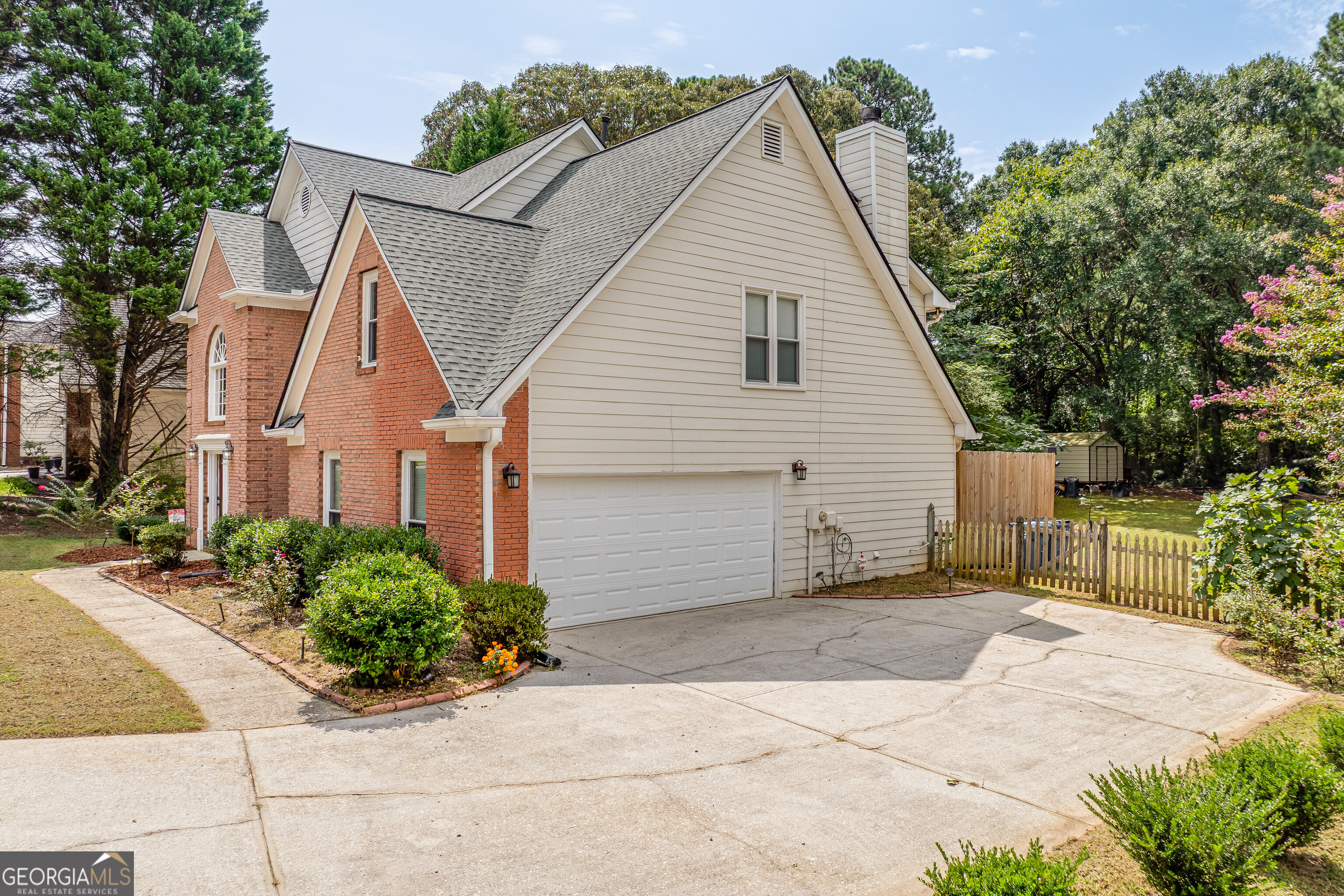 1502959658 Homes for Sale