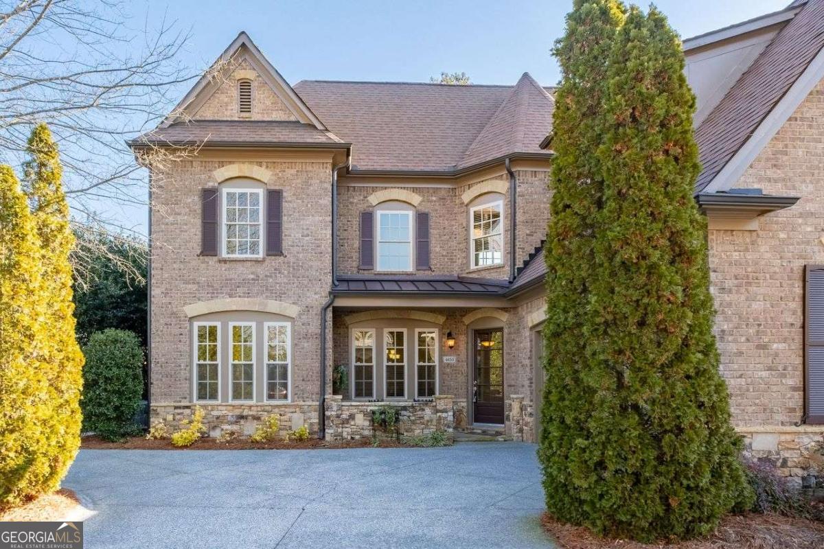 4650 Woodlawn Gates LN NE