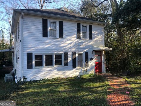 A home in Barnesville