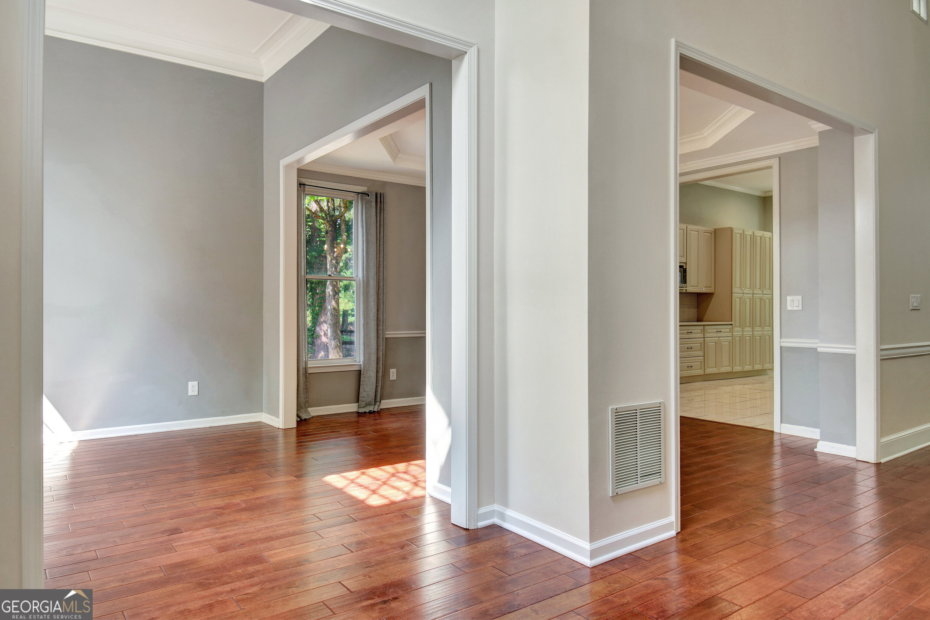 185 Newfield DR