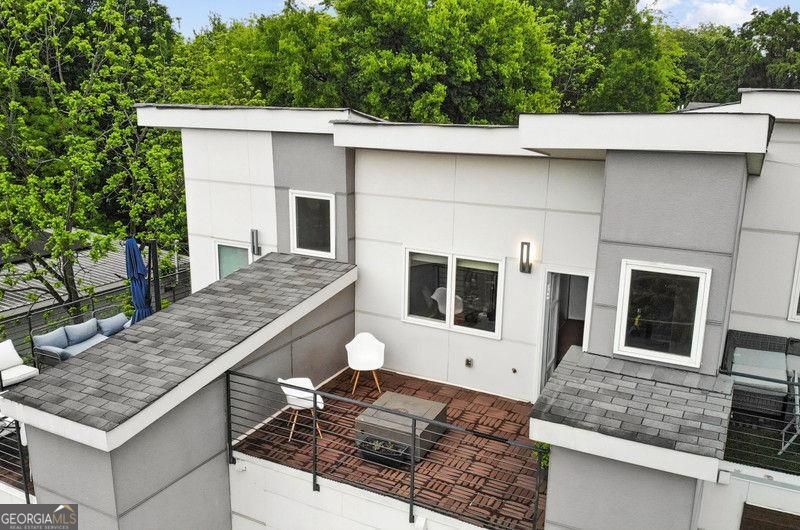 Atlanta, Georgia 30307, United States, 3 Bedrooms Bedrooms, ,4 BathroomsBathrooms,Residential,Active,130438