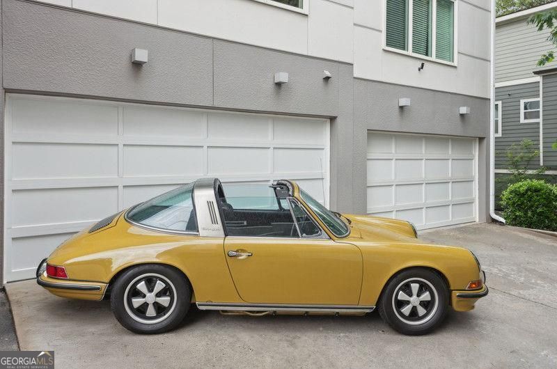 Atlanta, Georgia 30307, United States, 3 Bedrooms Bedrooms, ,4 BathroomsBathrooms,Residential,Active,130438