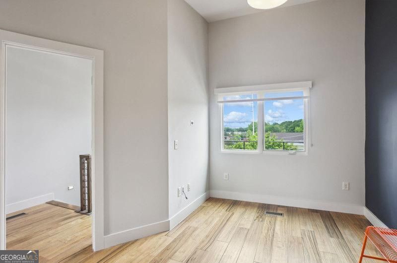 Atlanta, Georgia 30307, United States, 3 Bedrooms Bedrooms, ,4 BathroomsBathrooms,Residential,Active,130438