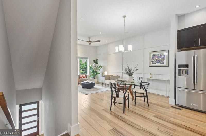 Atlanta, Georgia 30307, United States, 3 Bedrooms Bedrooms, ,4 BathroomsBathrooms,Residential,Active,130438